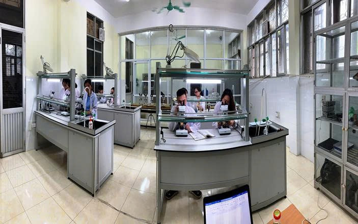 Ngành Sinh học ứng dụng không chỉ là một chương trình đào tạo chuyên môn, mà còn là hành trình khám phá sự sống, góp phần tạo ra giá trị mới cho xã hội. 3.jpg
