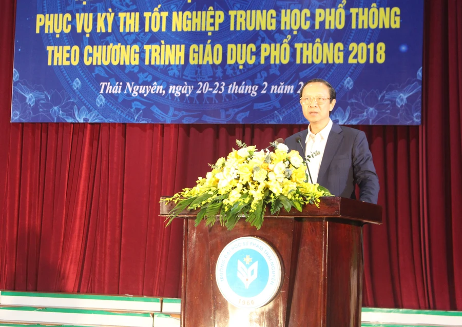 Thứ trưởng Bộ Giáo dục và Đào tạo Phạm Ngọc Thưởng phát biểu chỉ đạo tại chương trình.