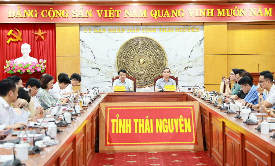 Quang cảnh hội nghị tại điểm cầu Thái Nguyên. atts0qmqhrpj3a0tmagjvmmjzlocvzhlgia3kjjd0umevw.jpg