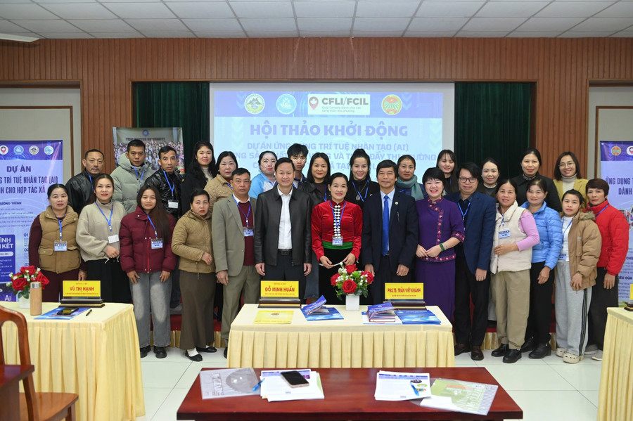 Các đại biểu tham dự Hội thảo.