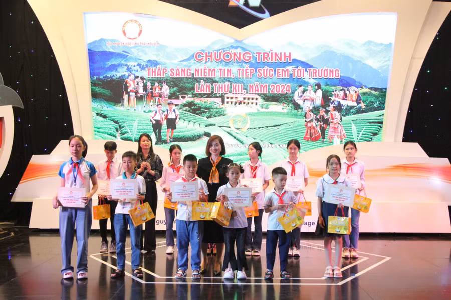 Núi Pháo là một trong những doanh nghiệp tiêu biểu trên địa bàn tỉnh Thái Nguyên có đóng góp tích cực cho công tác an sinh xã hội, phát triển cộng đồng.jpg