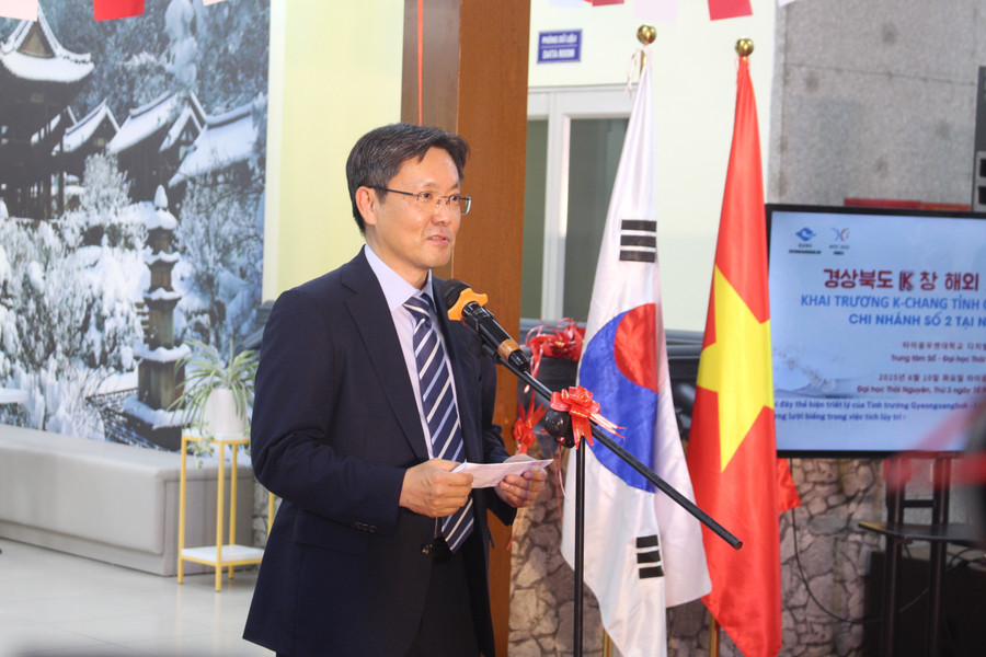 Ông Kang Seok-Hee - Phó Tỉnh trưởng tỉnh Gyeongsangbuk-do (Hàn Quốc). img-2430.jpg