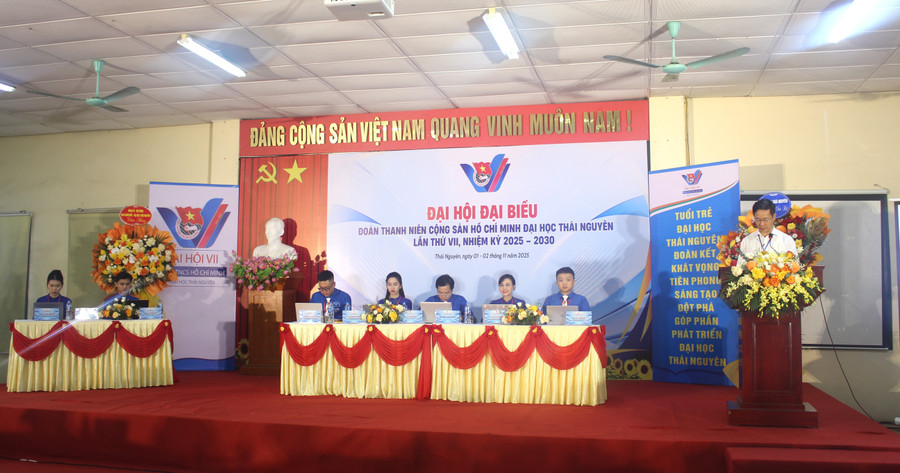 Quang cảnh đại hội. img-7444.jpg