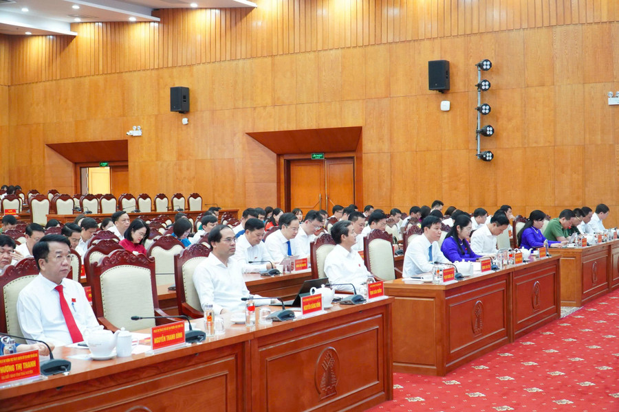 Đại biểu tham dự kỳ họp. hdnd-2.jpg