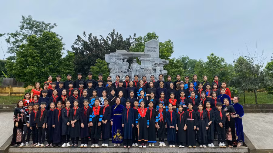 Học sinh trường PTDTNT THCS Chợ Mới, Bắc Kạn.