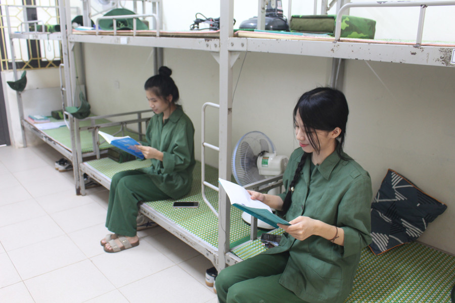 Đến thời điểm hiện tại sức khoẻ của 244 sinh viên đã ổn định, các em tiếp tục học tập và sinh hoạt tại Trung tâm GDQP và An ninh (Đại học Thái Nguyên). img-7224.jpg