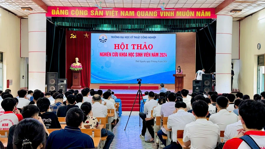 Hội thảo nghiên cứu khoa học sinh viên năm 2024.