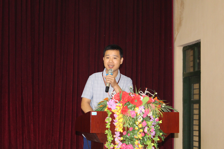 Ông Nông Trung Hiếu, Hiệu trưởng Trường THCS Thượng Giáo. img-6501.jpg