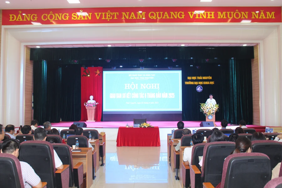 Quang cảnh Hội nghị.