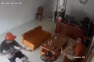 Nghi phạm dùng hung khí chém gần đứt cánh tay nạn nhân ở Hải Phòng đã ra đầu thú