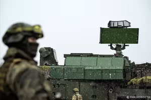 Kíp chiến đấu của hệ thống phòng không Tor.