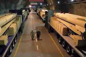 Kho tên lửa đạn đạo ngầm của Iran.