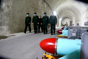 Kho tên lửa ngầm khổng lồ của Iran.