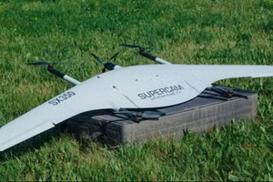 Máy bay không người lái SuperCam S350 của Nga.