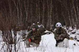 Binh sĩ Na Uy và Anh tham gia cuộc tập trận Cold Response 2026 tại Na Uy.