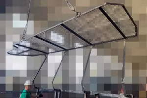 Tấm lưới đặc biệt chống UAV dành cho xe Bradley.