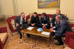 Cuộc hội đàm giữa các nhà lãnh đạo Anh, Pháp, Đức, Ba Lan và Ukraine tại Kiev, ngày 10 tháng 5.