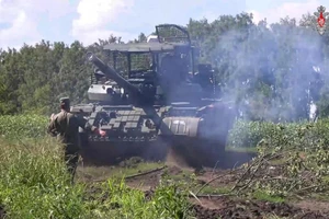 Xe tăng Nga tại tỉnh Kursk.