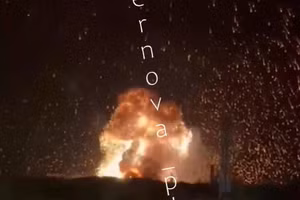 Hình ảnh được cho là đơn vị S-400 của Nga bị trúng đạn.