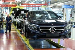 Nhà máy Mercedes-Benz tại Đức.
