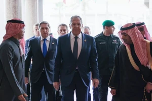 Ngoại trưởng Nga Sergey Lavrov đến Saudi Arabia họp với phái đoàn Mỹ.