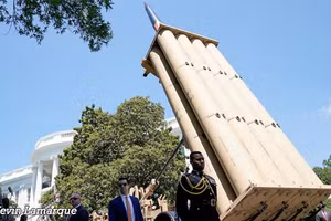 Tiêm kích thế hệ 6 và hệ thống phòng thủ mới được ông Trump ưu tiên trong ngân sách kỷ lục dành cho quốc phòng.