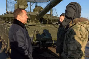 Xe tăng T-90M Proryv của Nga.