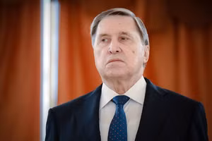 Trợ lý Tổng thống Nga - ông Yury Ushakov.