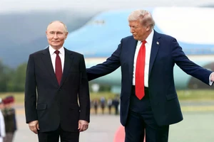 Tổng thống Putin và Tổng thống Trump gặp nhau tại Alaska.