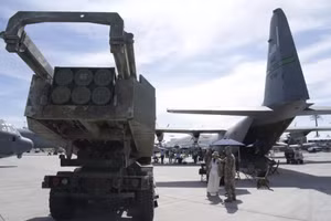 Hệ thống HIMARS.