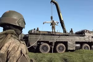 Tên lửa đạn đạo Iskander-M trong cuộc tập trận tại Belarus.