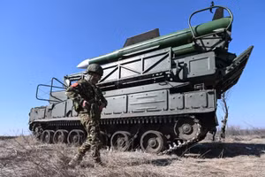 Hệ thống phòng không Buk-M2 của Nga.