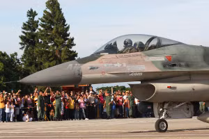 Tiêm kích F-16 của Venezuela.