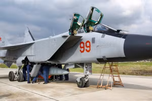 Tên lửa siêu thanh Kinzhal của Nga.