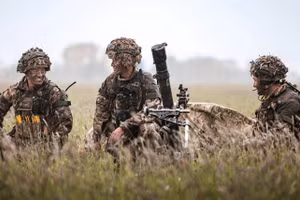 Binh sĩ Anh trong một cuộc diễn tập.