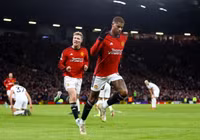 Man Utd chia điểm với Tottenham, HLV Ten Hag tức giận