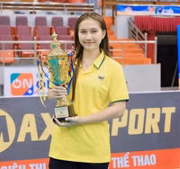 'Thần tiên tỷ tỷ' mới của bóng chuyền Việt Nam