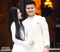Trang phục đậm chất hoài cổ trong lễ ăn hỏi Quang Hải – Thanh Huyền