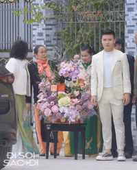 Những hình ảnh đầu tiên Quang Hải đi hỏi cưới bạn gái Chu Thanh Huyền
