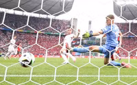 Chùm ảnh: Đội bóng đầu tiên bị loại khỏi EURO 2024