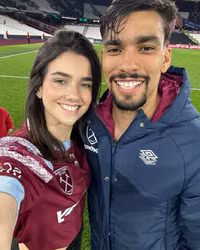 Dàn WAGs tuyển Brazil 'gây sốt' trước thềm gặp tuyển Anh
