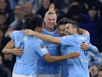 Chùm ảnh: Arsenal thắng kịch tính Man Utd, đòi lại ngôi đầu từ Man City