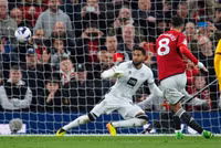 Chùm ảnh: Man Utd thắng nhọc nhằn đội cuối bảng Ngoại hạng Anh