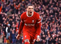 Chùm ảnh: Liverpool hạ Sheffield, giành lại ngôi đầu Ngoại hạng Anh từ Arsenal 