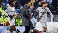 Xác định 13 đội vào vòng knock-out Europa League