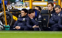 Cầu thủ Chelsea phá hỏng tiệc Giáng sinh
