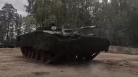 Hàng chục xe chiến đấu bộ binh BMP-3 tham chiến