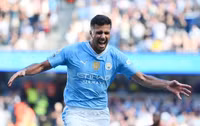 Chùm ảnh: Man City vô địch, làm nên lịch sử Ngoại hạng Anh