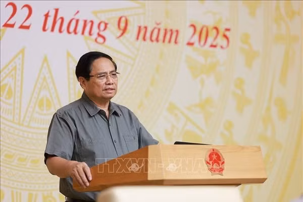 Phải trả lời được câu hỏi tại sao giá nhà chung cư lại cao và cao mãi