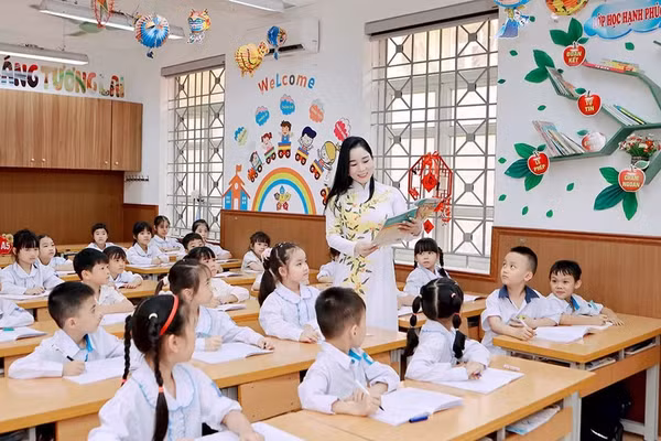 Thăm dò dư luận đối với các ứng viên đề nghị xét tặng danh hiệu NGND, NGƯT năm 2026